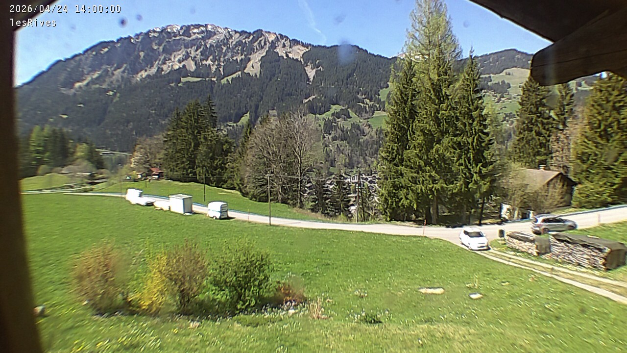 Champéry depuis les Rives